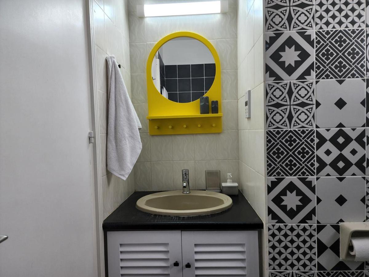 Frida'S Cozy Two Bedroom Apt Larnaca Exteriör bild